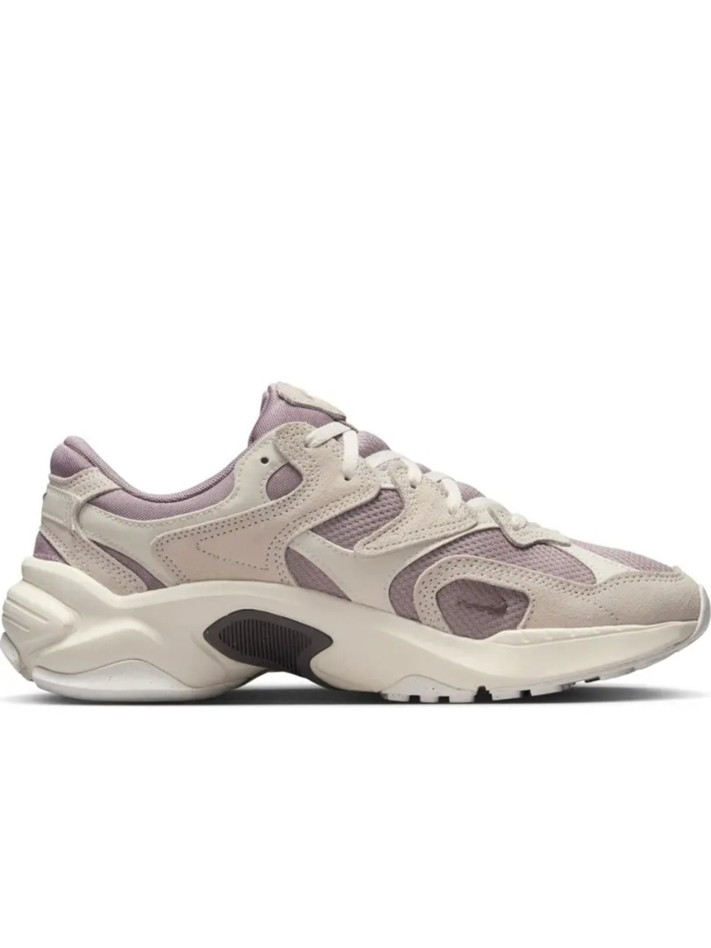 Nike Women's Chunky Sneaker in Lavender and Cream